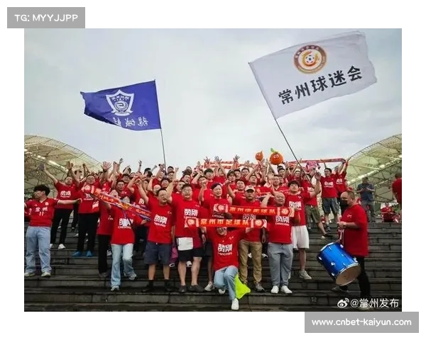 无锡球迷水蜜桃球服助阵,力克常州队喊响 “十三妹” 无锡球迷水蜜桃球服助阵,力克常州队喊响 “十三妹”