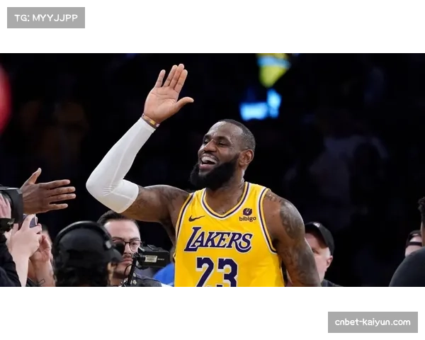 詹姆斯宣布决定二携个人品牌天赋与知名酒类企业达成战略合作